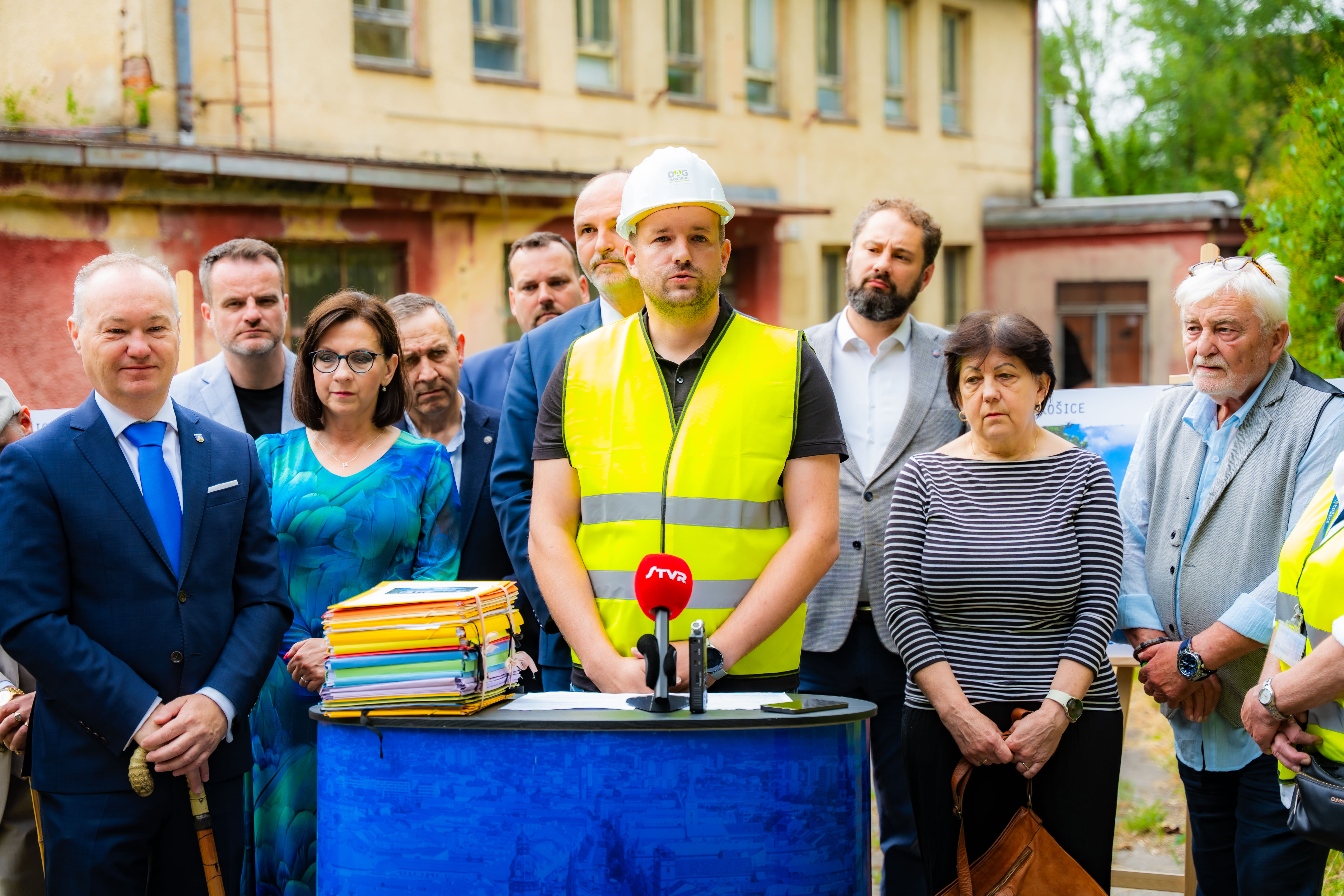 Poklepanie zakladneho kamena - Rekonstrukcia budovy pre seniorov-1-19